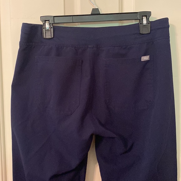 Figs Scrub Livingston Pants - Picture 2 of 3